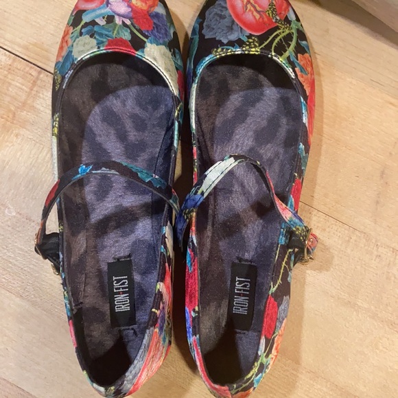 Iron Fist Flats with Gold Buckle and Skull Charm - Picture 8 of 15